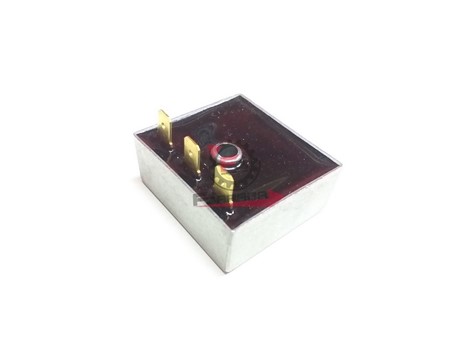REGOLATORE TENSIONE 16A 12V