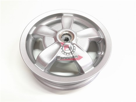 RUOTA POSTERIORE VESPA PRIMAVERA